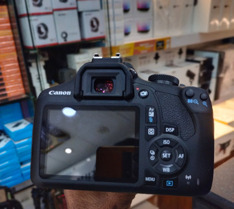 Canon 1500D DSLR Camera With 18-55mm IS IIi Lens (375075050436) (0109010803) used