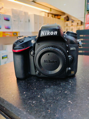 Nikon D610 DSLR Camera  USED 8804261