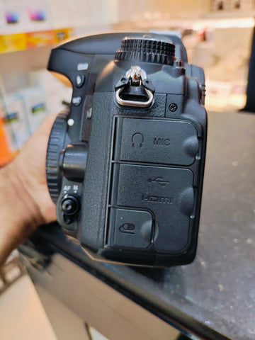 Nikon D610 DSLR Camera  USED 8804261